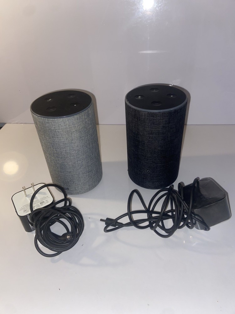 Amazon Echo (2nd Generation) Smart Speaker (READ)