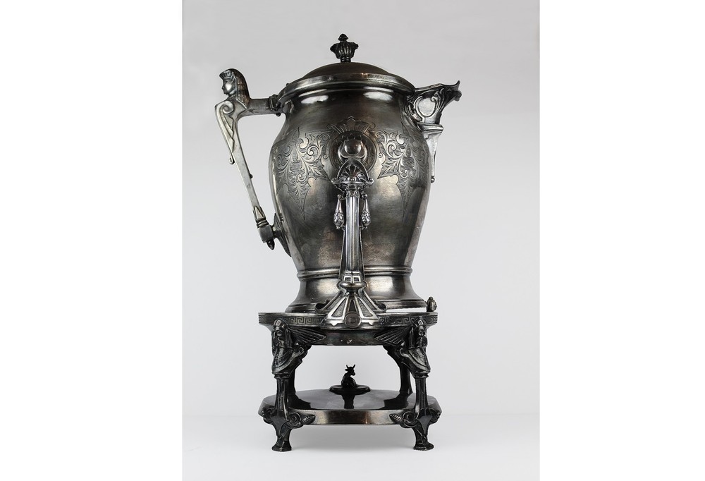 1850s Porter Brit. & Plate Co. Silver Plated Ornate LG Tea Pot Tilting Pitcher