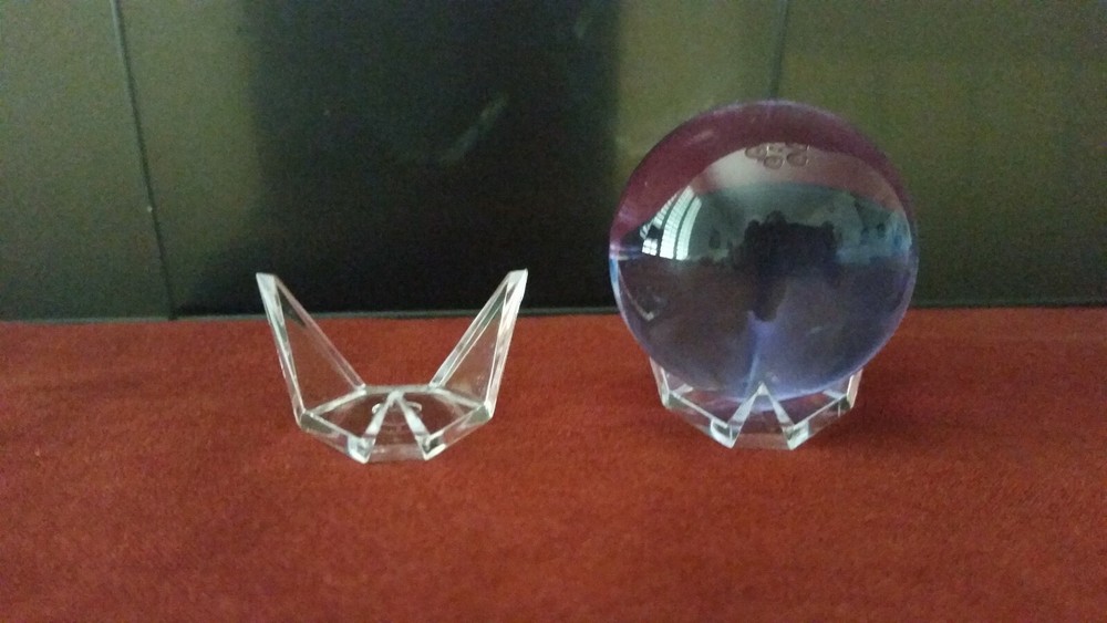 *3 Triangular 1.25" Display Stands #910 For Geodes Fossils Minerals Rocks