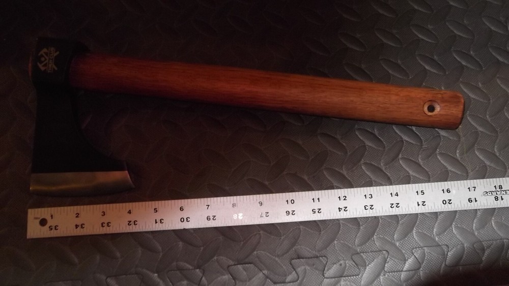 NEW --- - THROWING TOMAHAWK ... AXE ... HATCHET.. 17" HANDLE