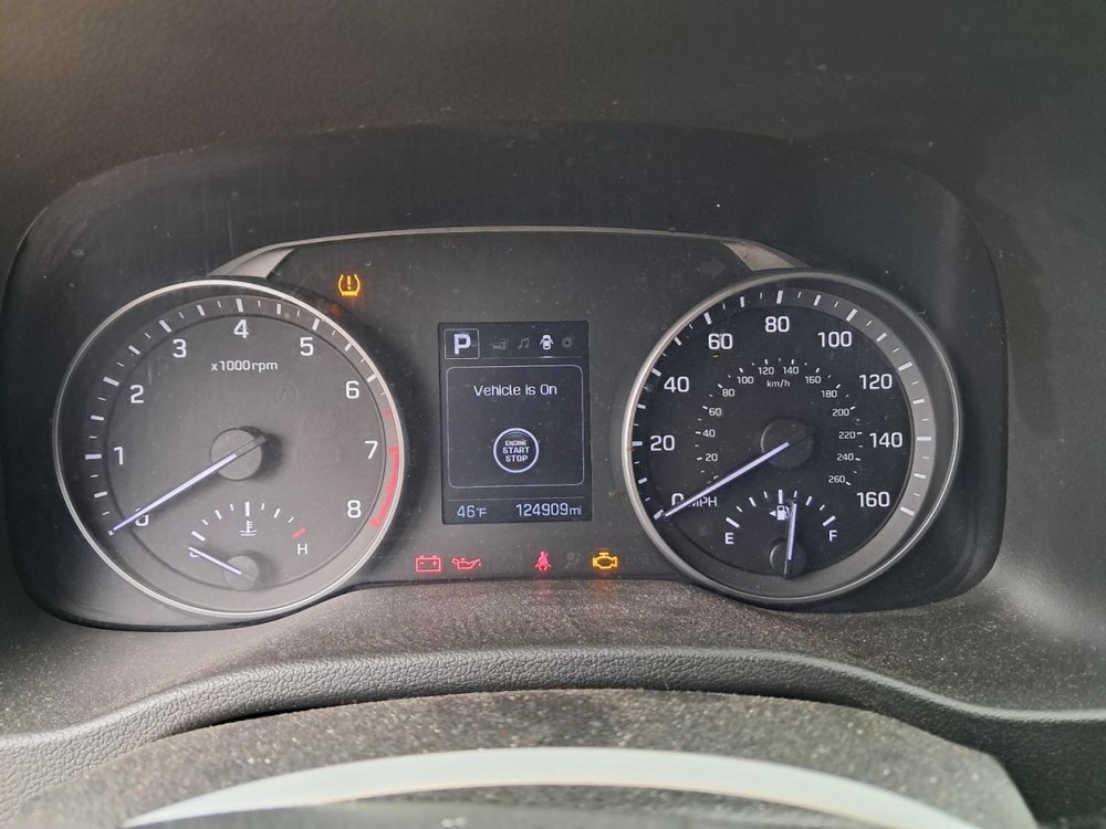 ELANTRA 2017 Glove Box 4918862