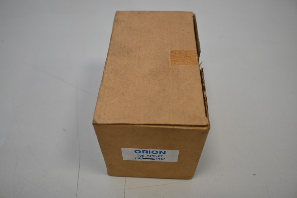 Orion AP2-2T key switch control station with stop button including key