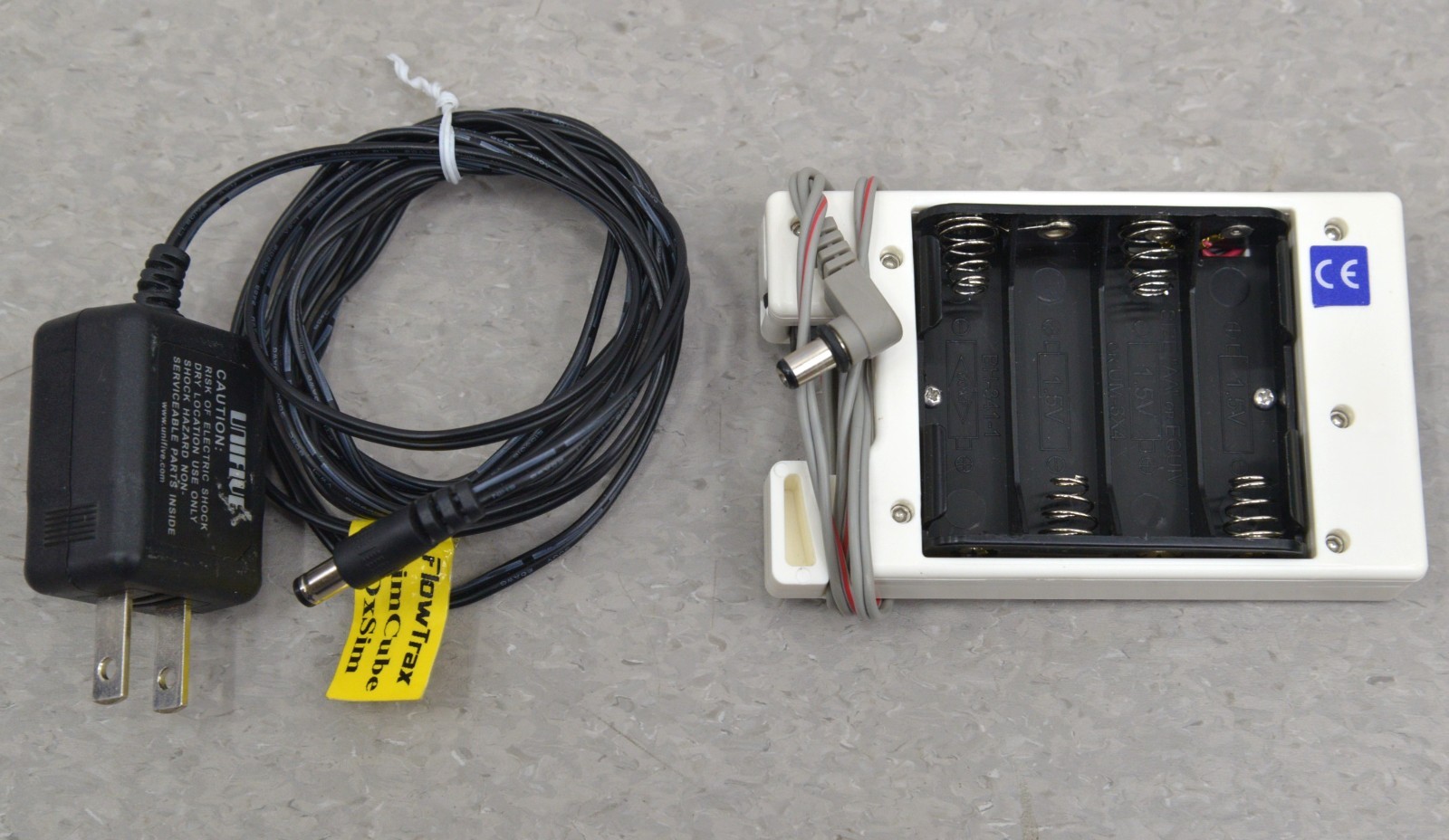 Pronk Technologies Optical Pulse Oximeter Simulator w/ SimCubeSC-5 & Accessories