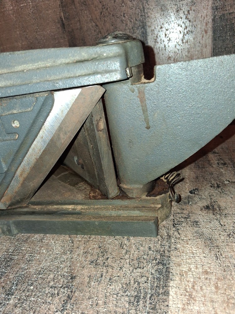 Cast Iron Mitre Trimmer Cutter Guillotine Please Read