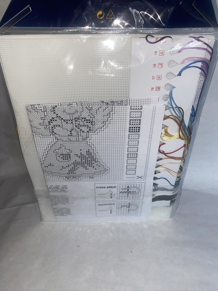 Orchidea Counted Cross Stitch Kit: Four Angles