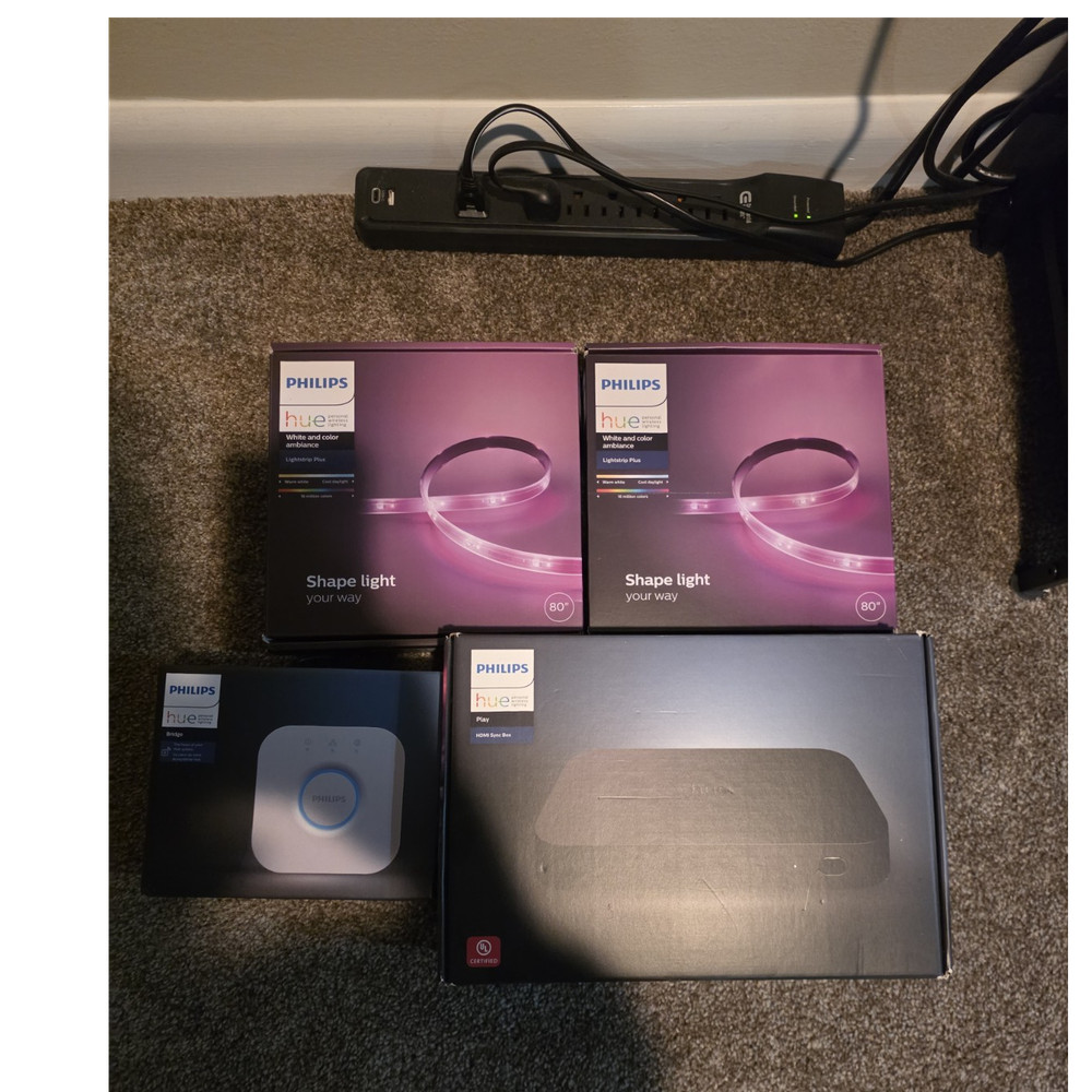 Philips Hue Entertainment Bundle: HDMI Sync Box, Bridge, 2 LED Light Strips