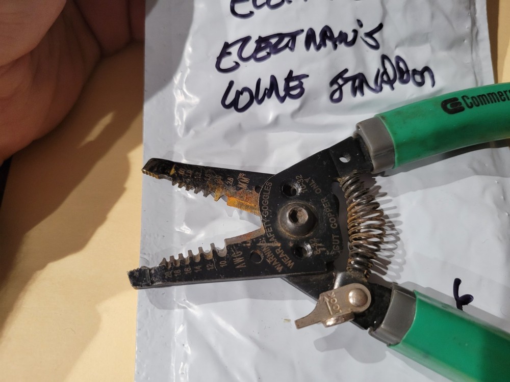 COMMERCIAL ELECTRIC - ELECTRIAN'S WIRE STRIPPER- NICE SHAPE