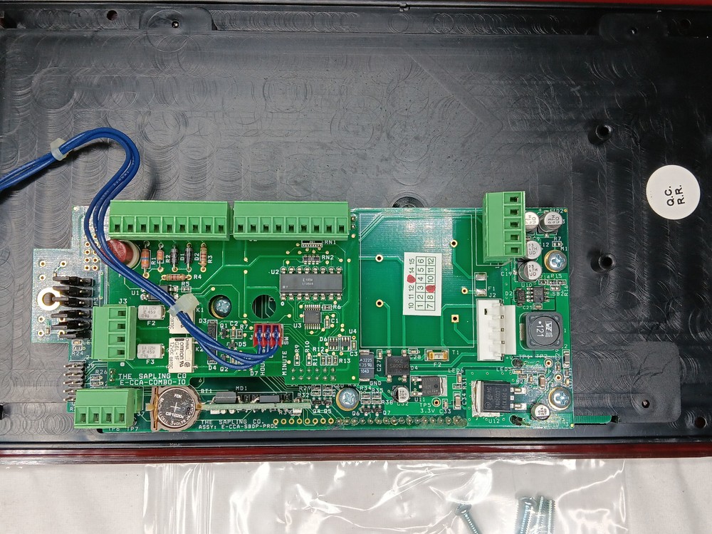 Bogen BCBD-33f-404-4R Clock *Wrong Box*