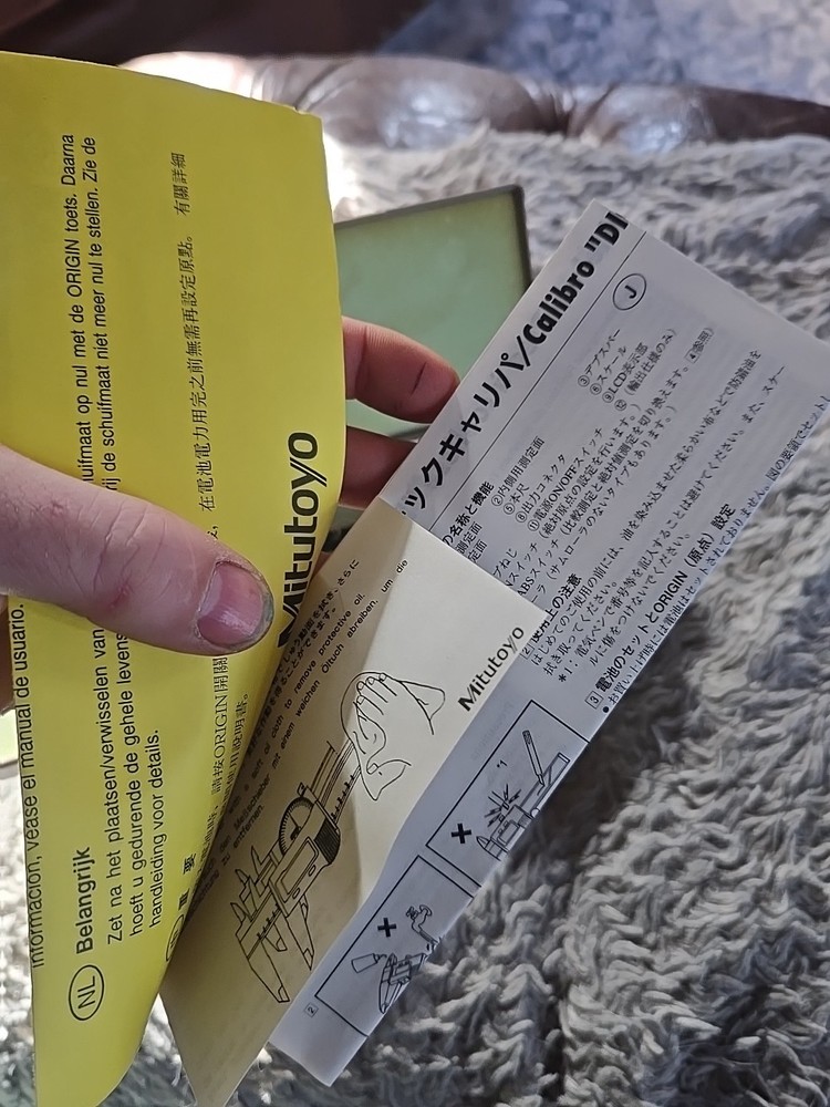 Mitutoyo 573-234-10 Model NTD13-6 Absolute Digimatic Caliper, 0-6 Fully Function