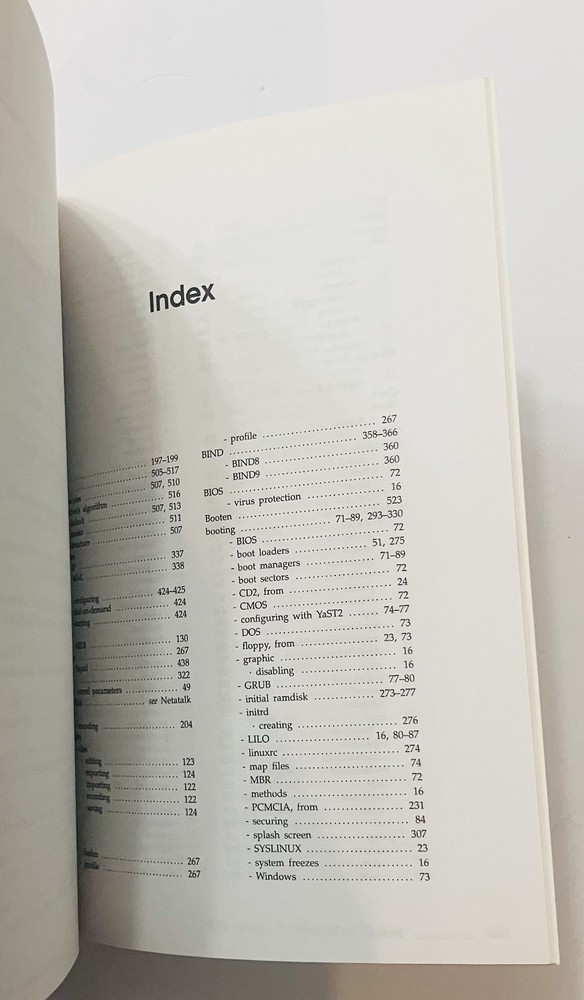 SuSE Linux 8.2 Administration Guide (2003) Vintage Linux Manual | VG Condition