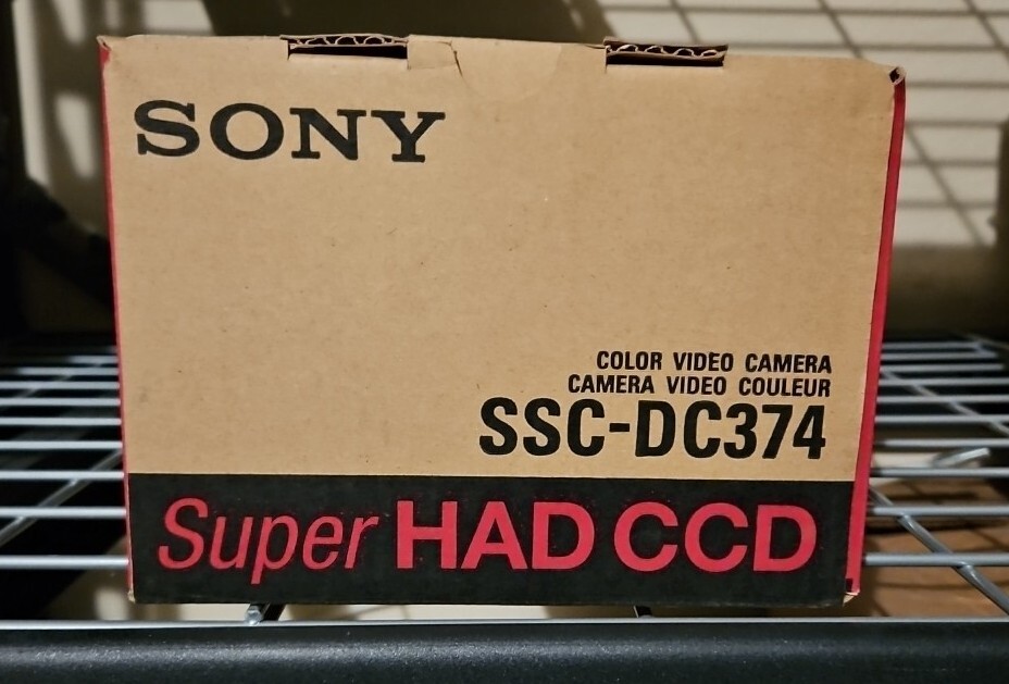 Sony Color Video Camera SSC-DC374