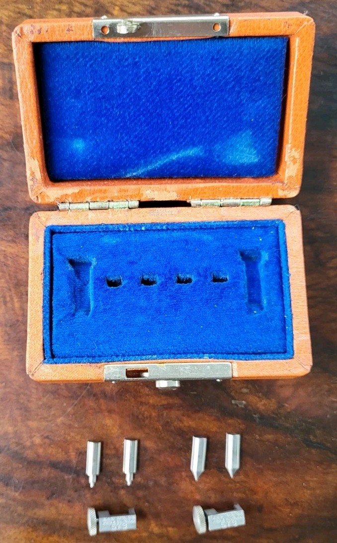 Brown & Sharpe No. 573 Center & Small Hole Attachment Set Machinist Tools USA