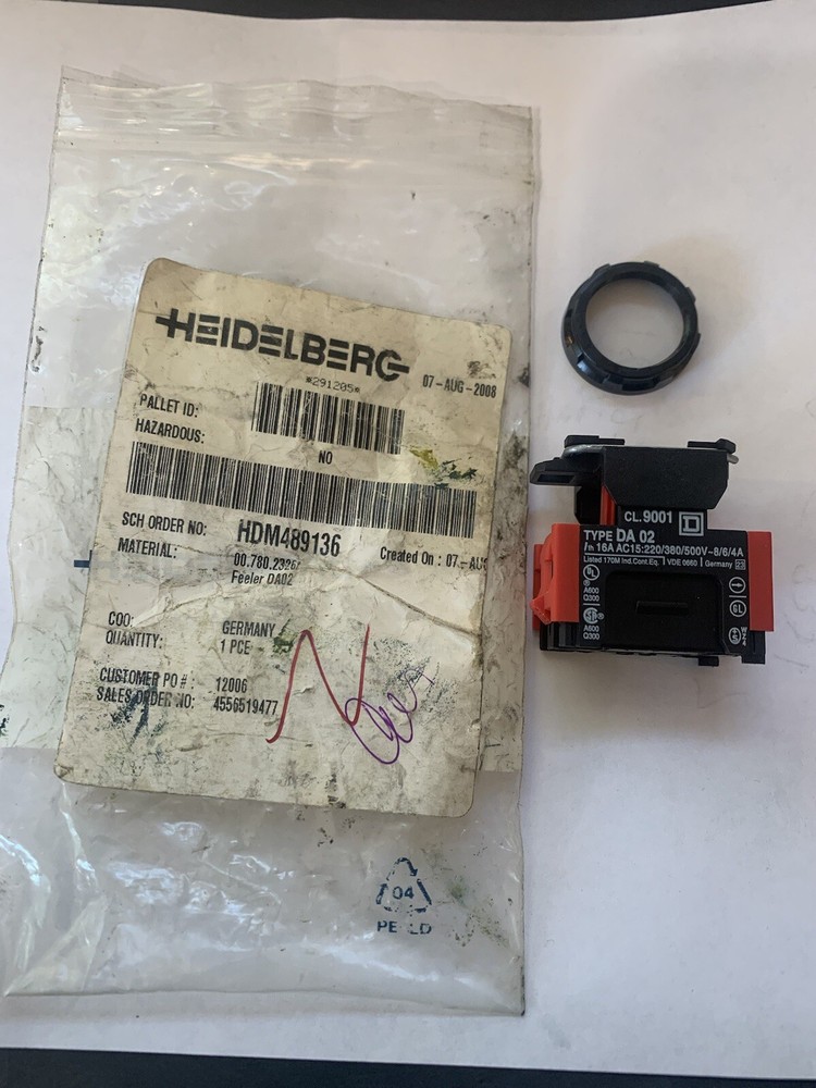 Heidelberg 00.780.2326 Push Button Socket