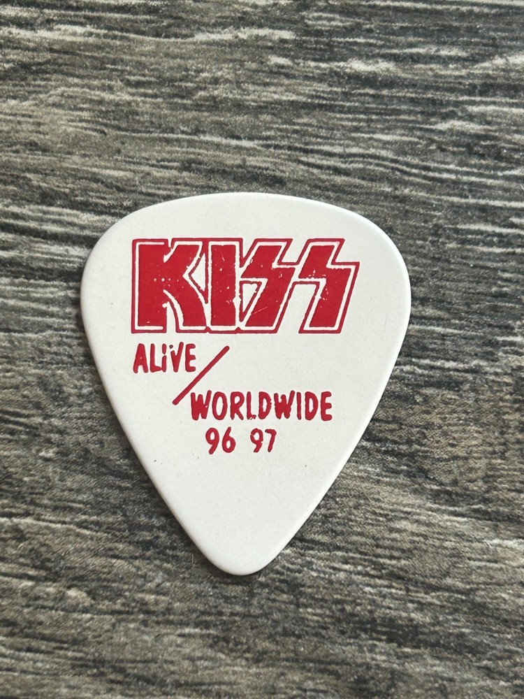 KISS Guitar Pick GENE SIMMONS Alive Worldwide Reunion White Red Vintage Kiss