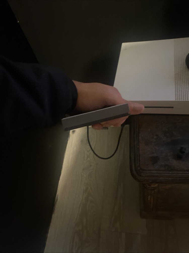 Xbox 2 Terabyte Storage Unit ￼