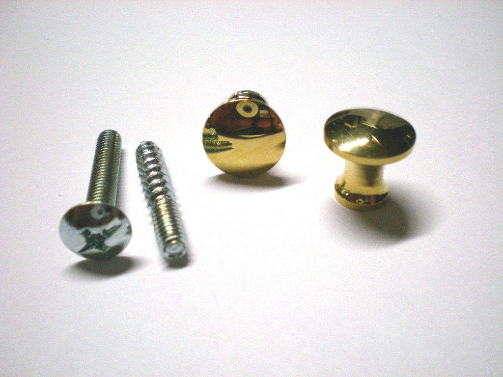 2 Small Solid Brass Knob for drawers/jewelry boxes.1/2 Inch Diameter.