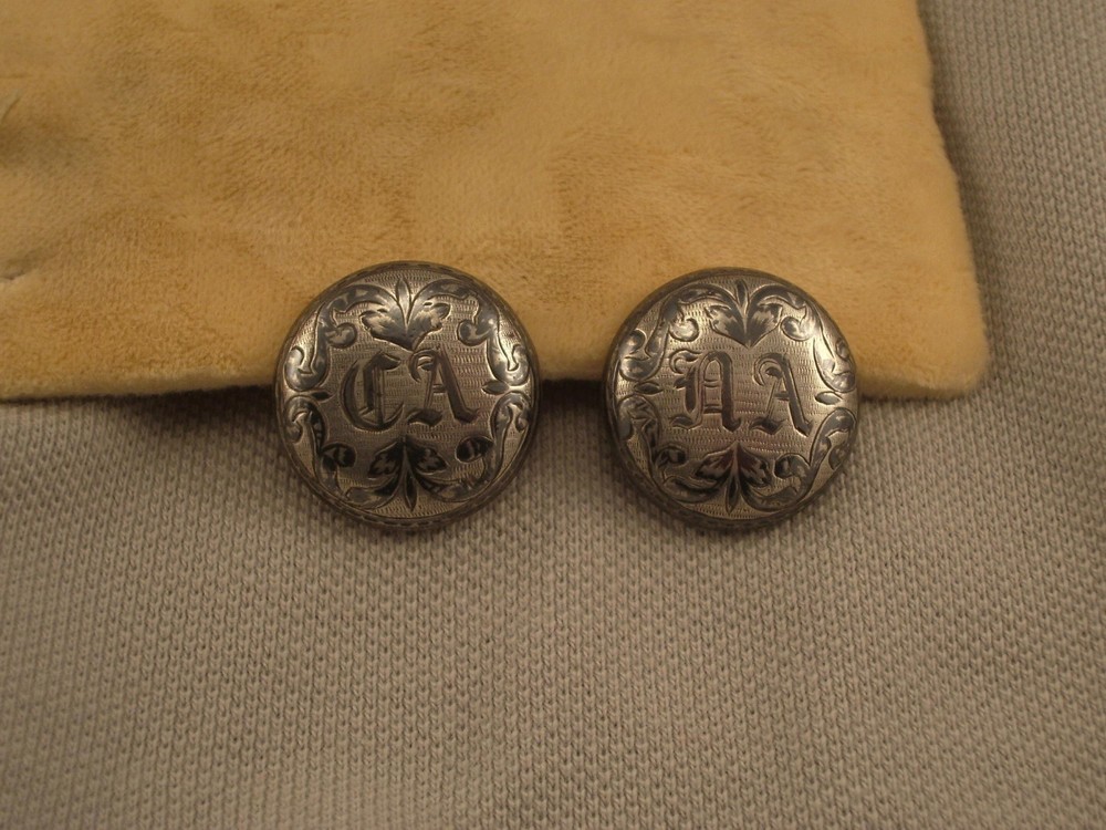 ANTIQUE RUSSIAN SILVER NIELLO CUFF-LINKS WITH MONOGRAMS
