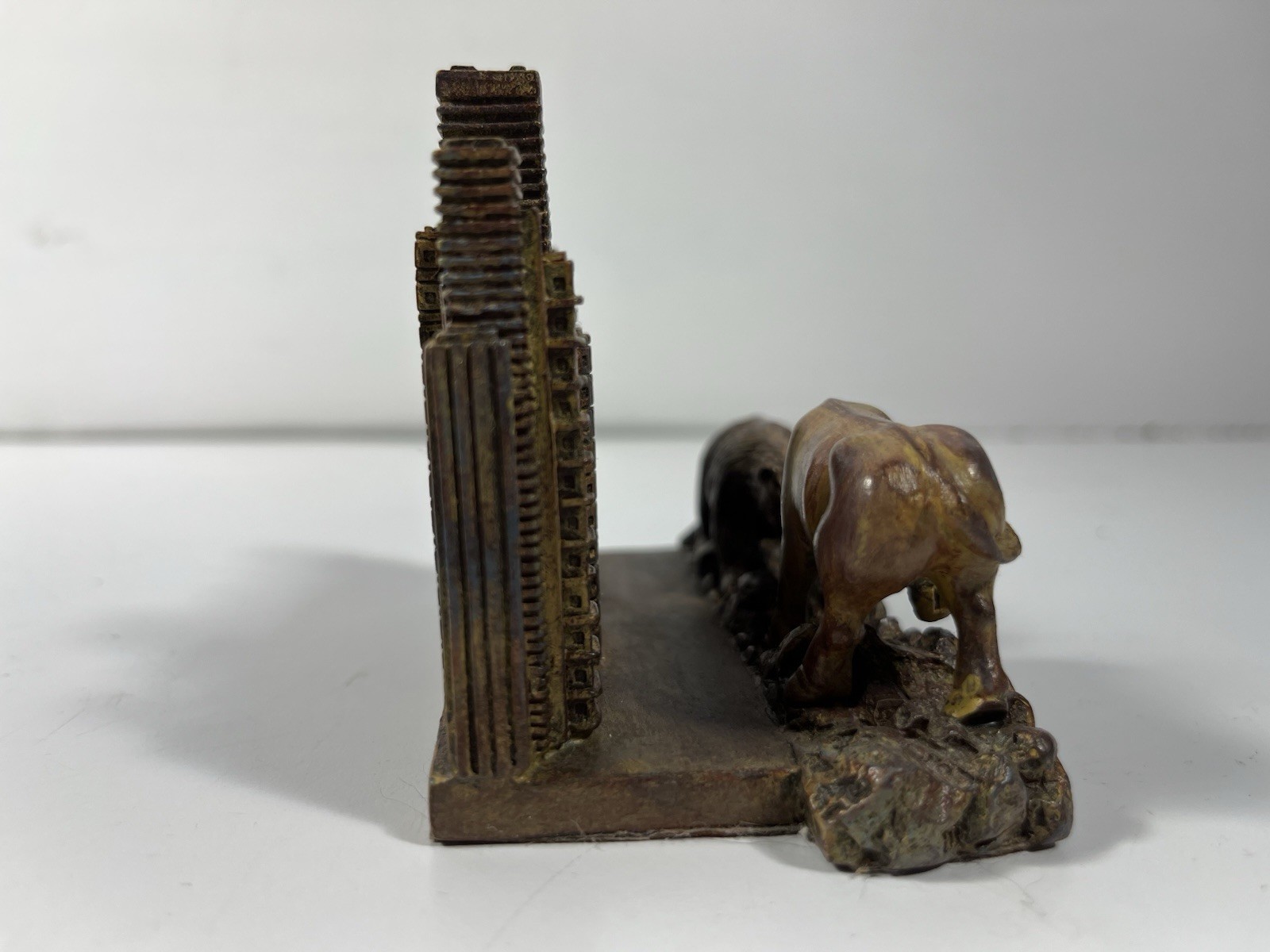 BEAR & BULL Wall Street Stock Market Business card Holder Indigo Gate Silvestri