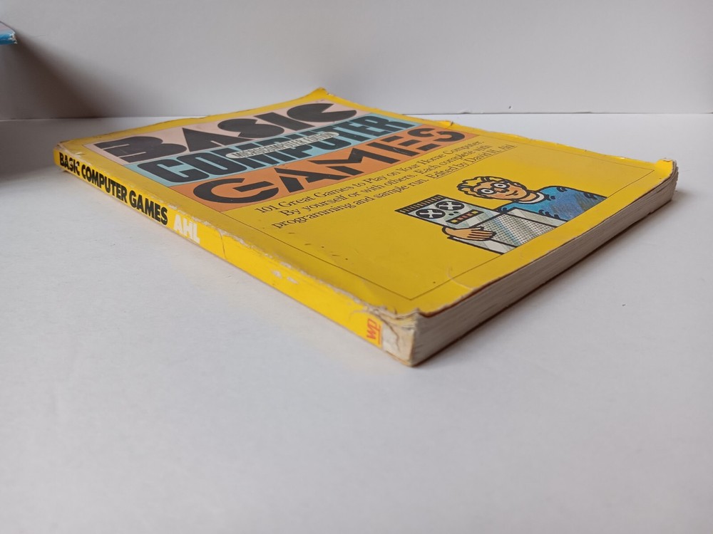 Basic Computer Games Micro Edition Creative Computing Softcover Book 101 Games