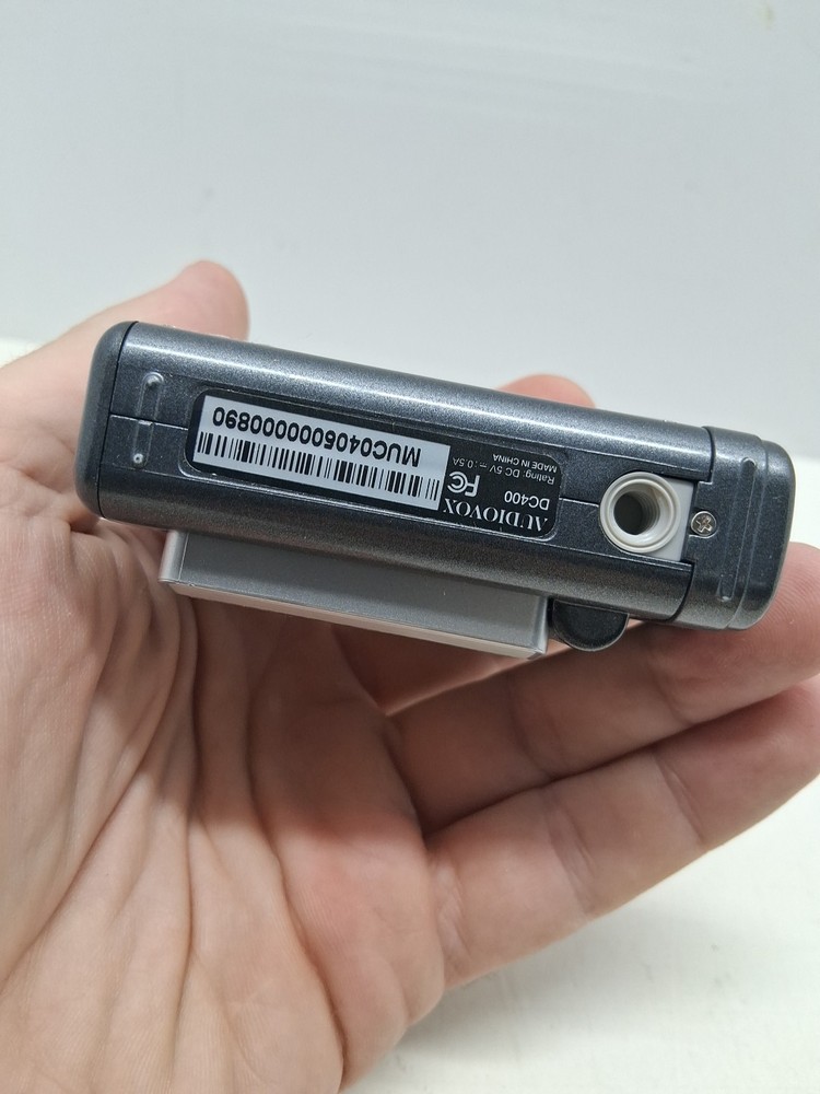 ** AUDIOVOX Multi-function Digital Video Camcorder MPEG4 DC400 Untested