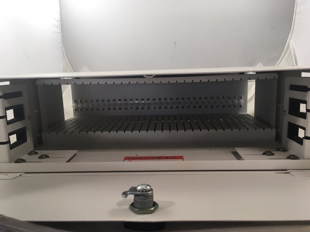AFL SPL3RU,Optical Splice Shelf with Telescoping Drawer