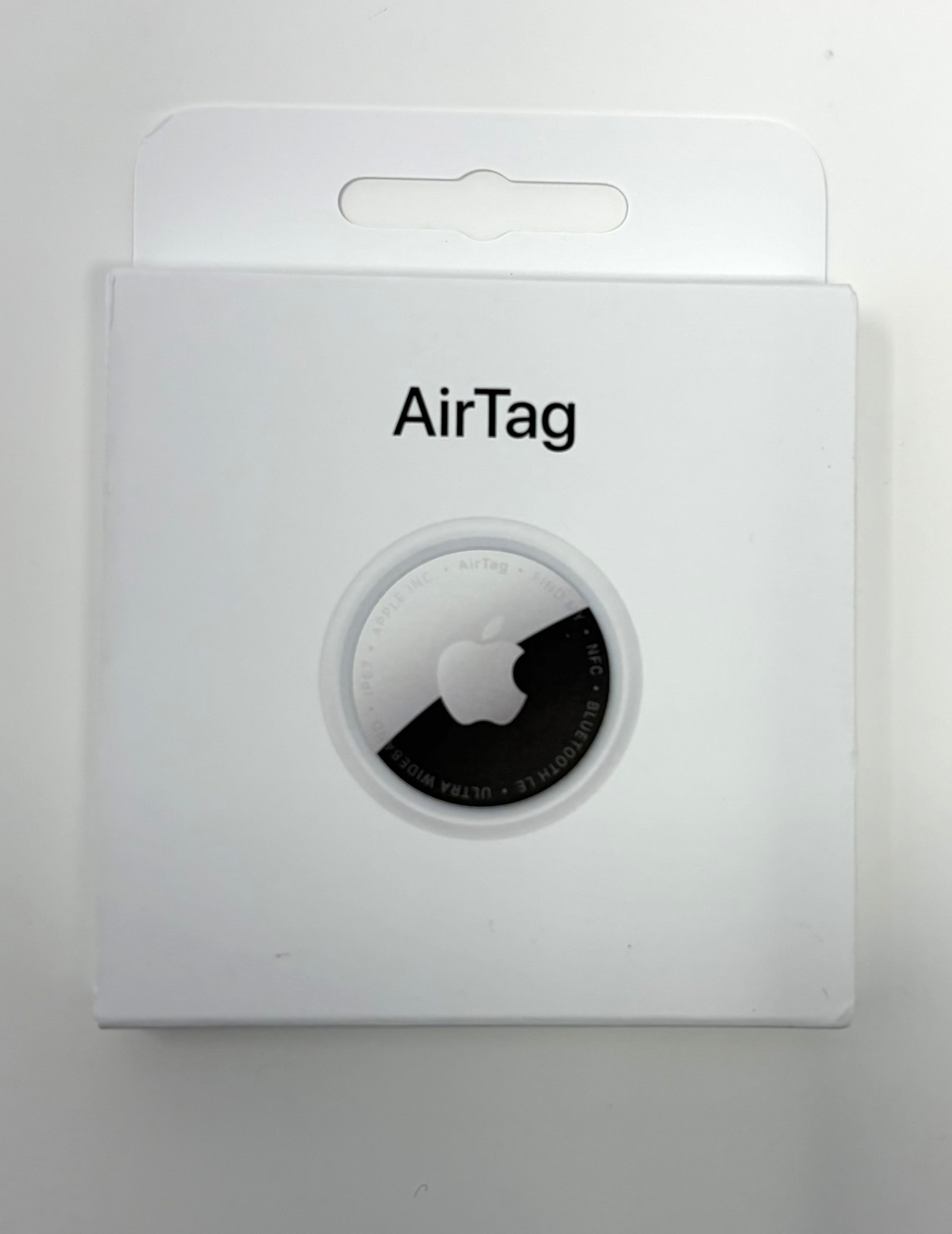 Apple AirTag 2nd Generation Genuine Apple Bluetooth Tracker 1 Pack New