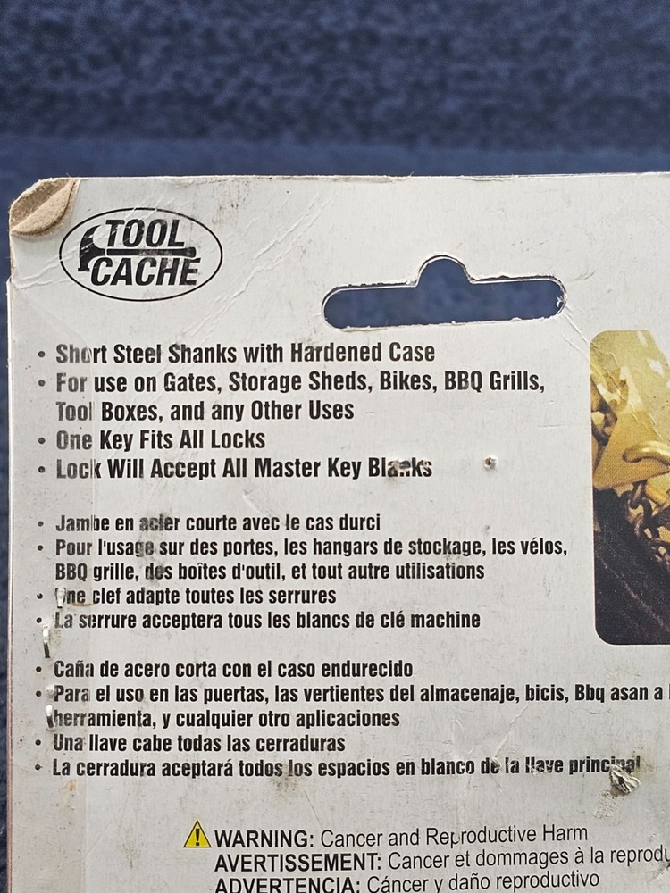 (2 PCS) TOOL CACHE 56103: Padlock 40mm With 2 Keys