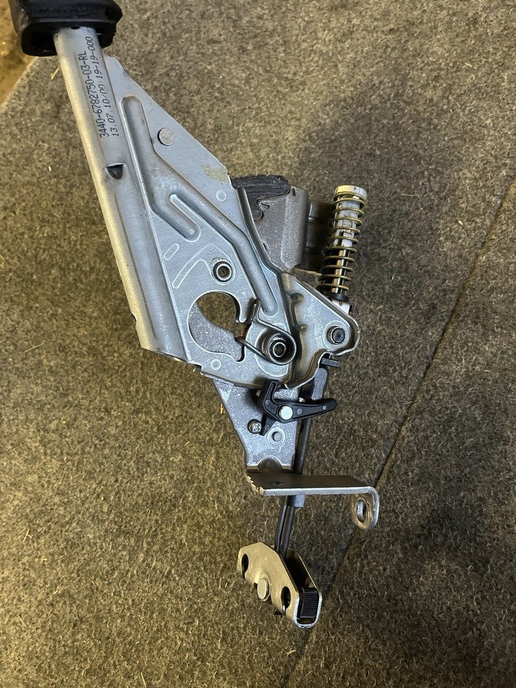 BMW E90 320d Handbrake Lever Assembly 2006–2011