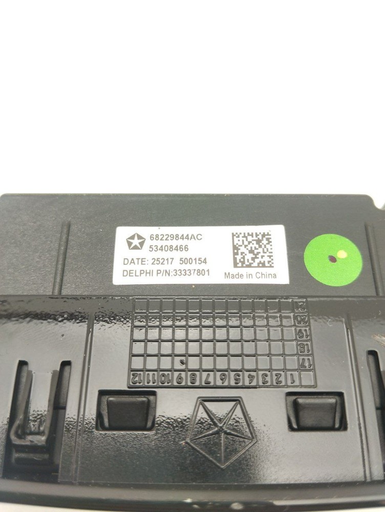Input device Chrysler Pacifica 2018 AUX USB 68229844AC