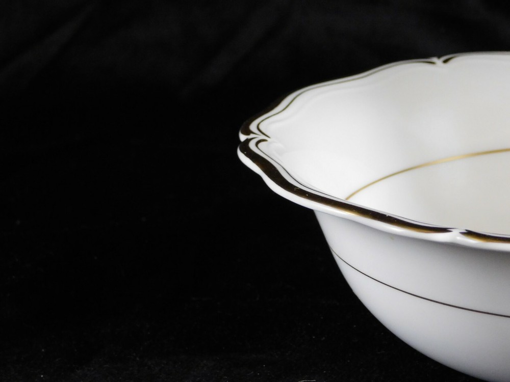 Aynsley Heritage Round Serving Bowl