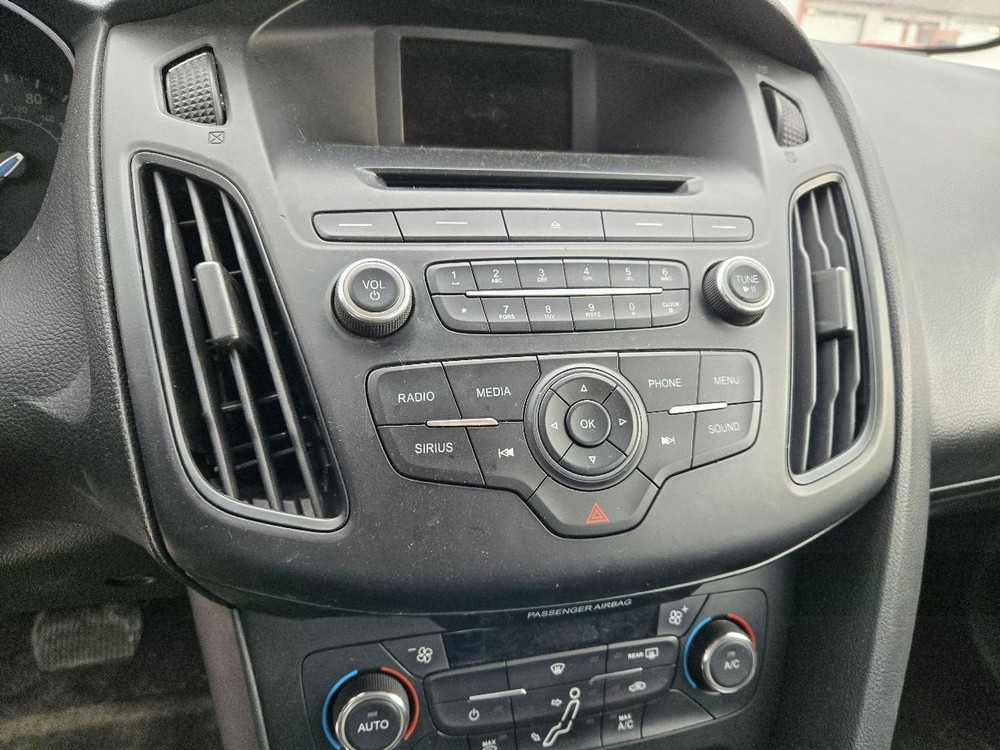 2015-2018 Ford Focus Front 4.2" Display Screen
