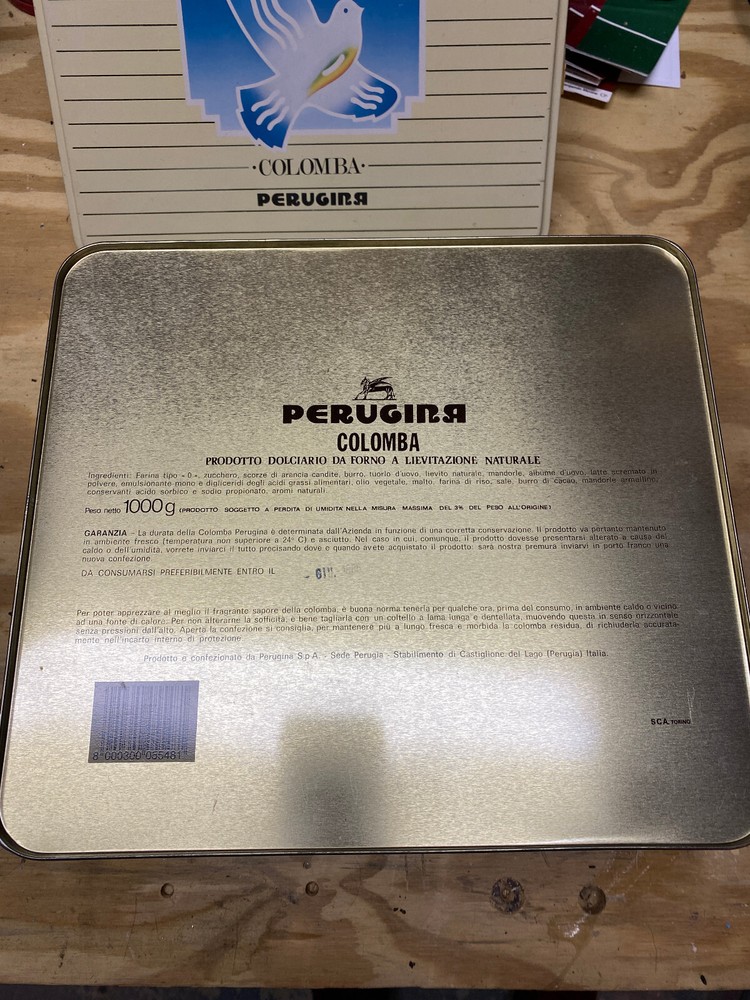 Gran Pasqua Perugina Colomba Tin