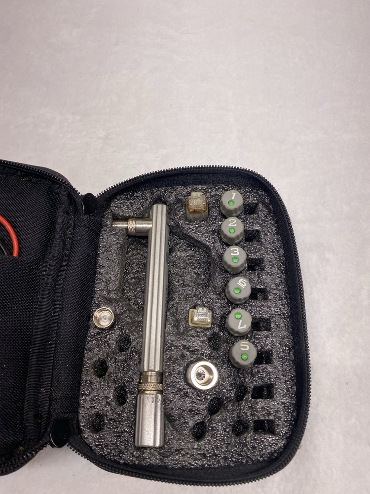 Fluke Networks PTNX8-CABLE Cable Tester Missing Tips Read Description