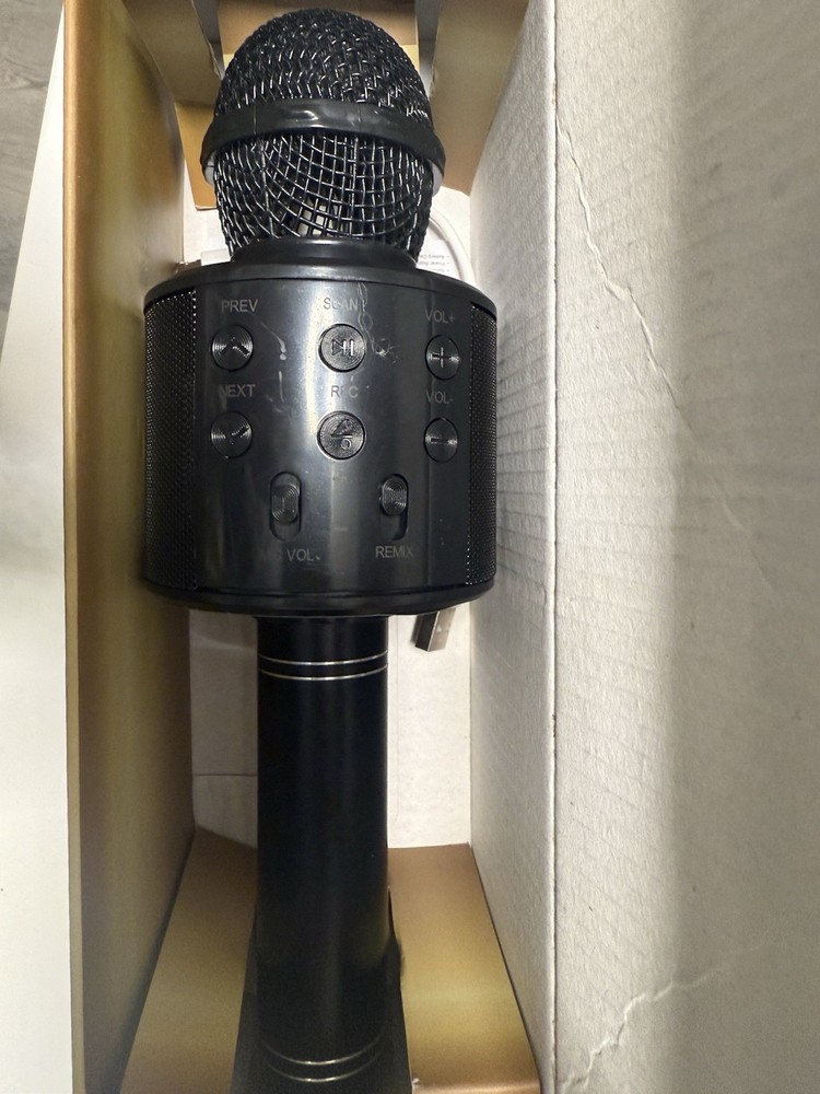 Bluetooth Wireless Karaoke Microphone Black Handheld Cordless Volume Control