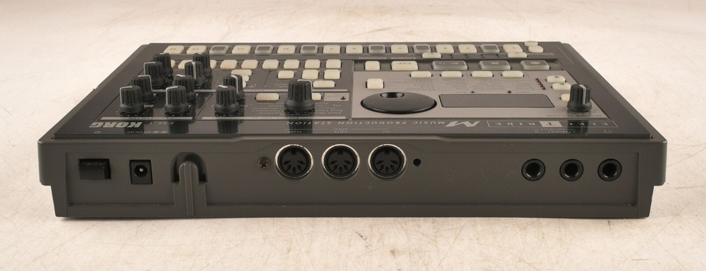 *Korg EM-1 Electribe Analog Modeling Synth Sequencer