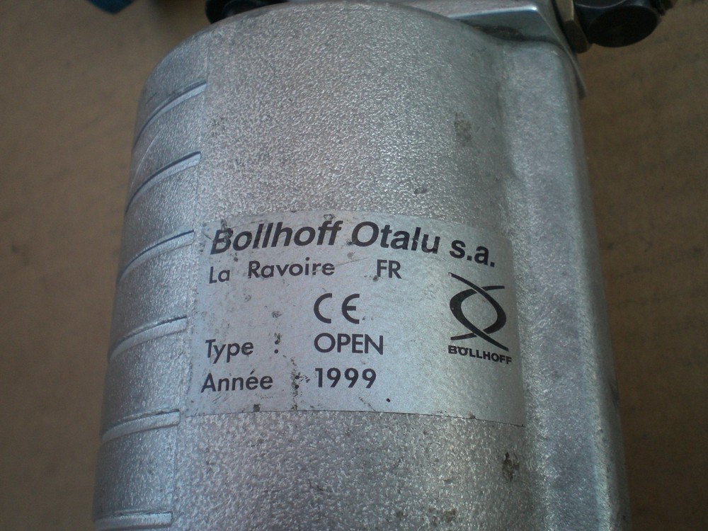 Bollhoff Pneumatic Rivnut Gun with extras