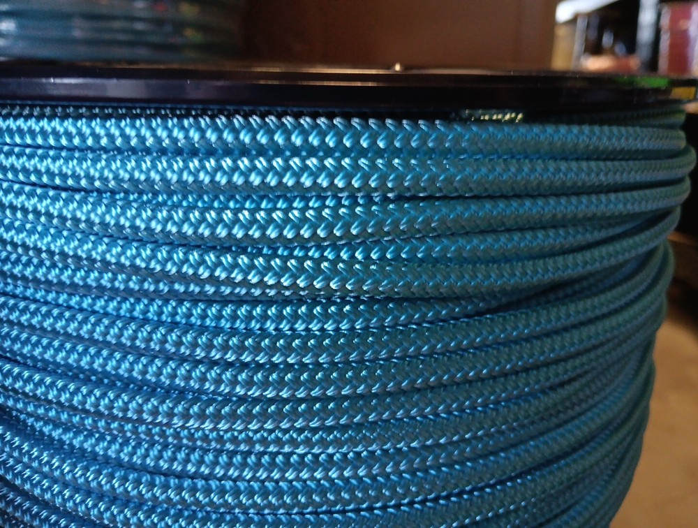 1/4 x 100 ft. Double Braid-Yacht Braid polyester rope. Light Blue