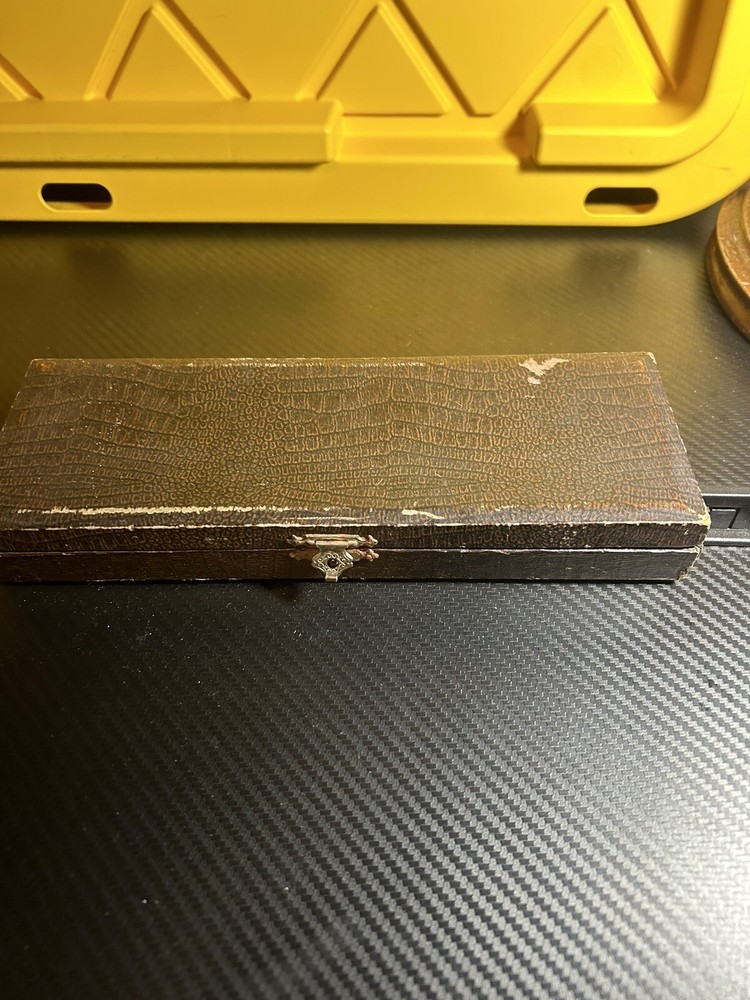 Vintage Kitchen Knives. Maybe Bakelite Handles. Not Sure. Cool Set Though.