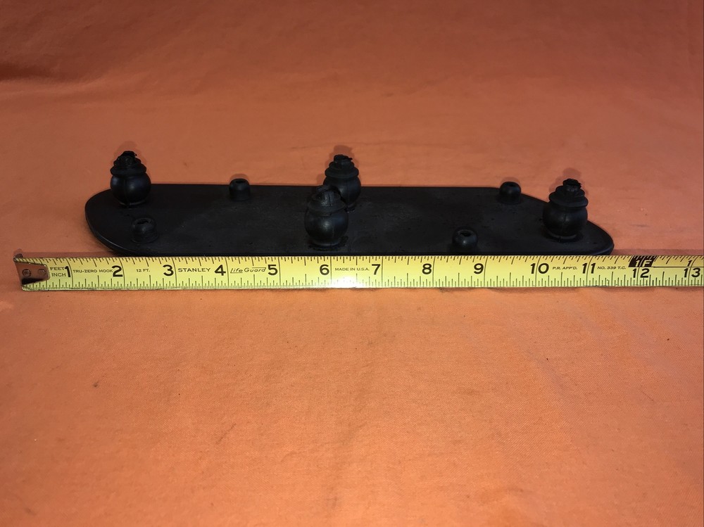 HARLEY-DAVIDSON GENUINE STREAMLINER FLOORBOARD RUBBER INSERT- RIGHT SIDE ONLY!