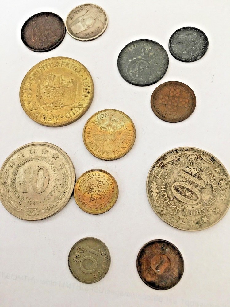 MISC LOT OF FOREIGN COINS. NUMBER 2