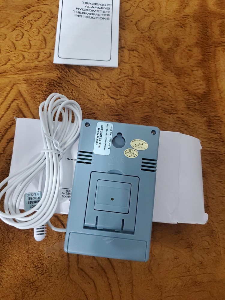 Traceable Hygrometer/Thermometer W/Probe