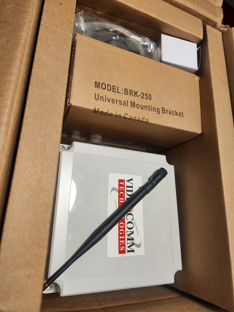 VideoComm DTX900 900 mhz TRANSMITTER ONLY....NO RECEIVER