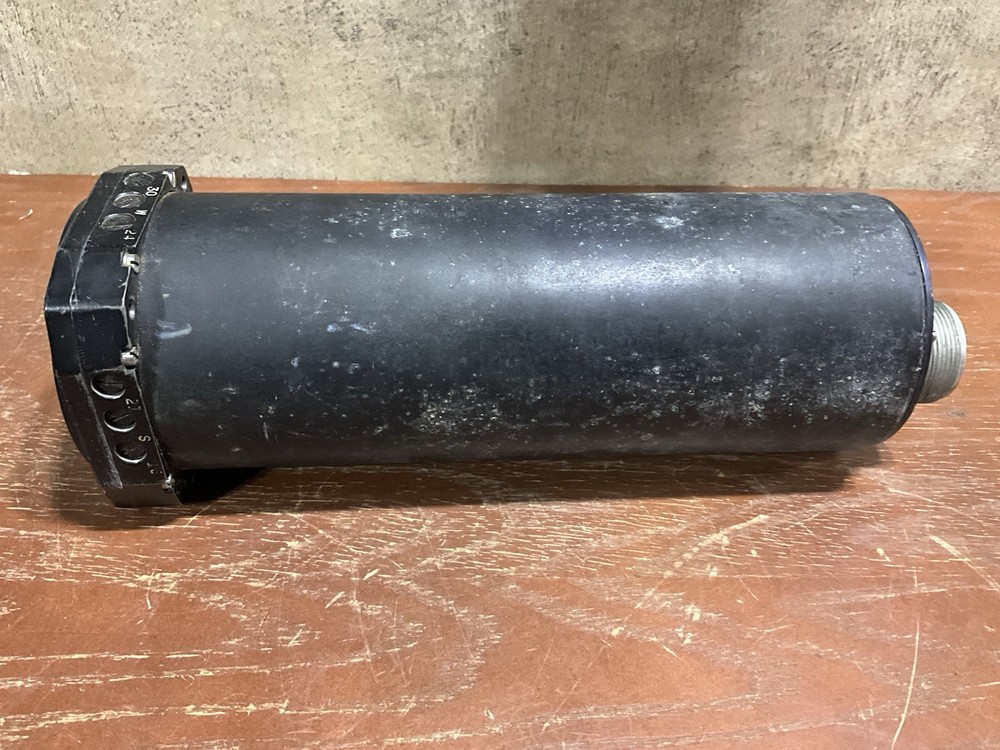 VINTAGE AIRCRAFT AUTOMATIC PILOT COMPONENT INDICATOR MASTER DIRECTION