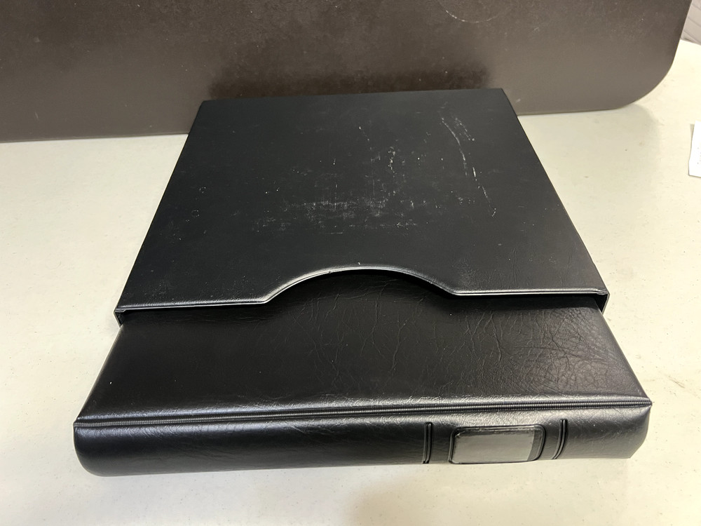 Lindner Hingless United States Stamp Album 2000-2001 With Binder & Dustcase