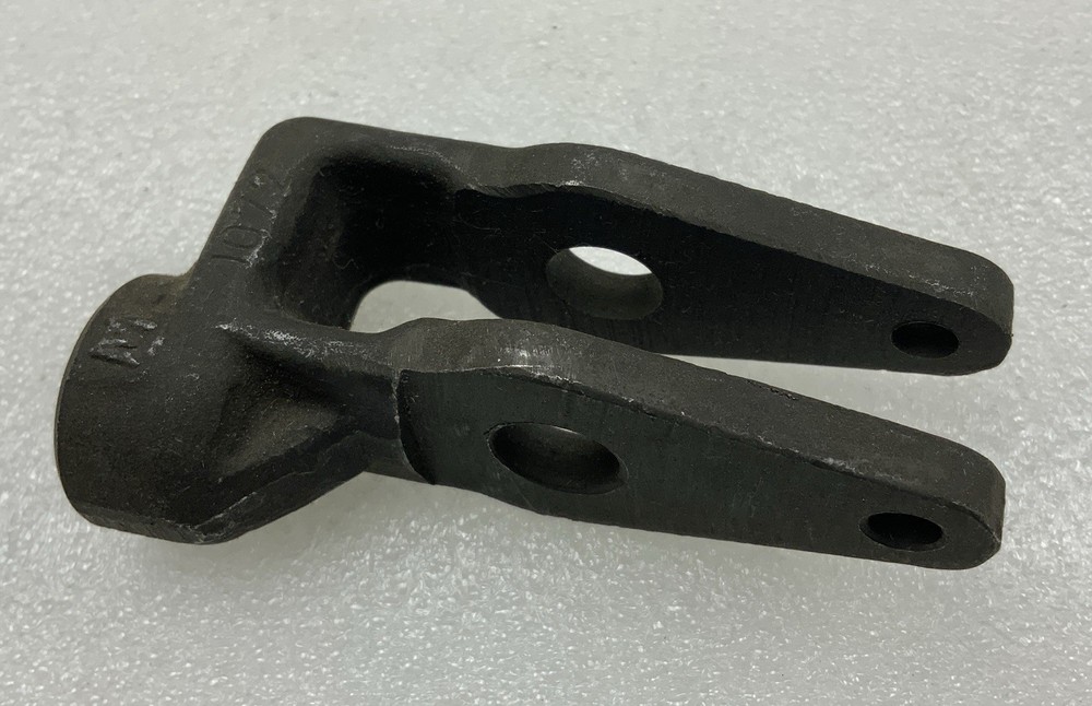 NEW Old Stock- Automatic Slack Adjuster Clevis Offset R810023