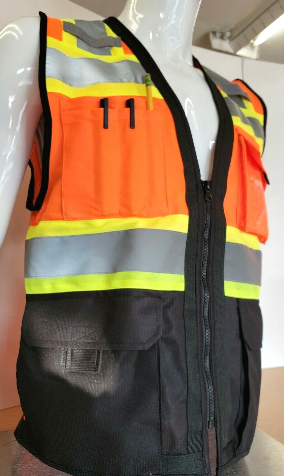 HIGH VISIBILITY Surveyor Three Tones Safety Vest ANSI/ ISEA 107-2015