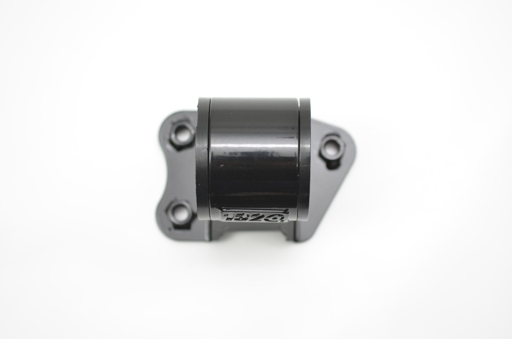 1320 Performance engine mount kit for 07-11 Element with auto Transmission 65A