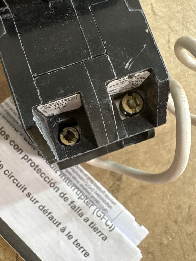 Square D QO260GFICP - used