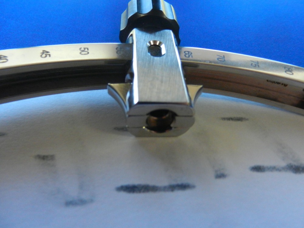 E2717 Arthrex AR-1875 C-Ring Adapteur Drill Guide