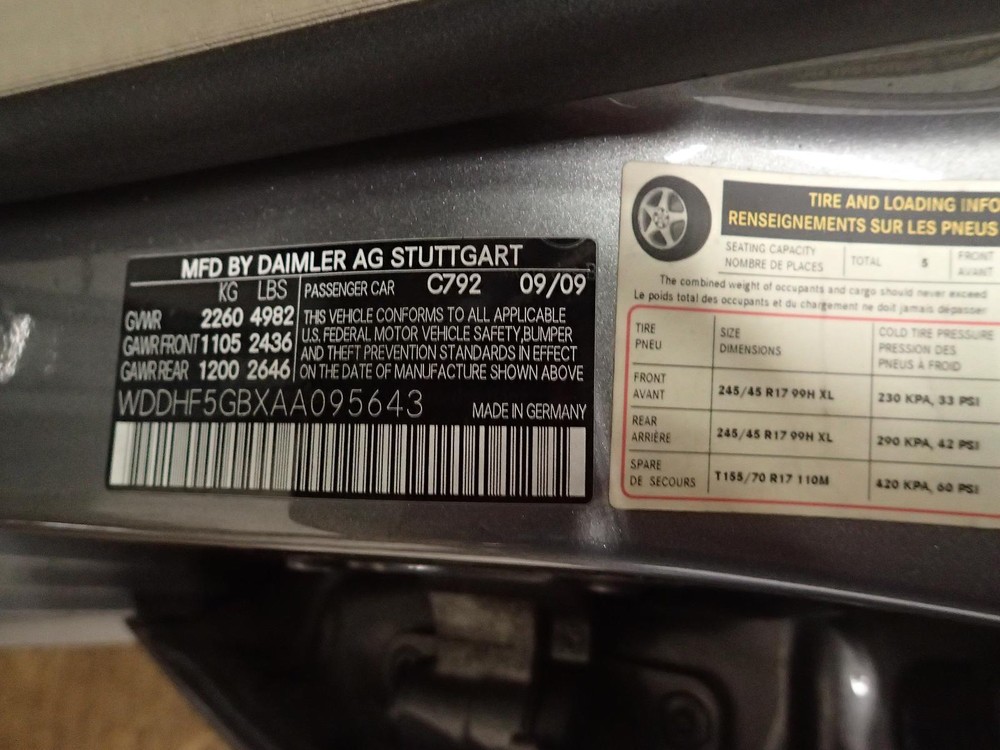 10 MERCEDES E350 Command Head Unit ID# 2129063201